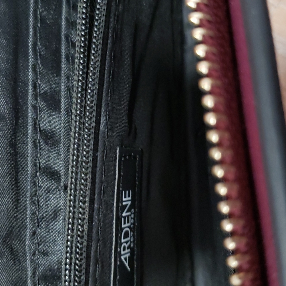 Ardene Wallet Wristlet Versatile Everyday Travel Night Out Shopping Weekend - Picture 5 of 8
